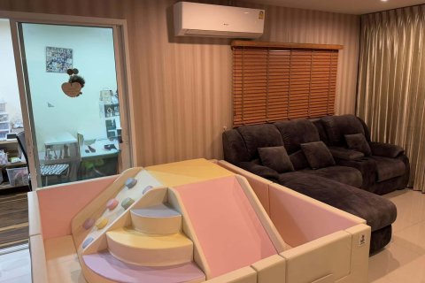 Дом в Суан Луанге, Бангкок, Таиланд с 3 спальнями  № 152200 - фото 14