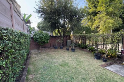 Дом в Суан Луанге, Бангкок, Таиланд с 3 спальнями  № 152200 - фото 13