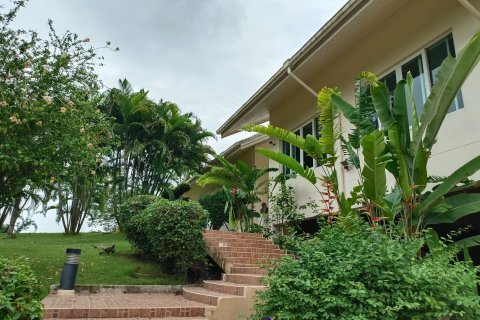 Villa in Si Satchanalai, Thailand 2 bedrooms № 150057 - photo 1
