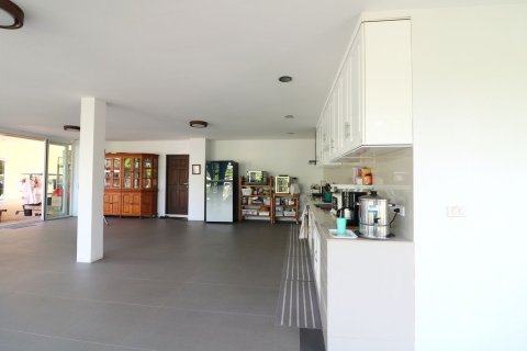 Дом в Удонтхани, Таиланд с 5 спальнями  № 150059 - фото 10