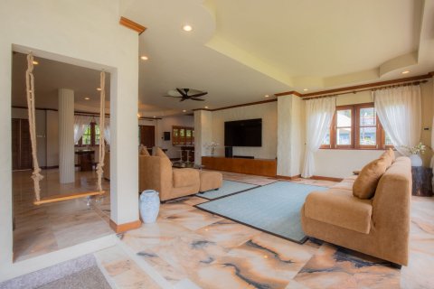 Villa in Phuket, Thailand 5 bedrooms № 138054 - photo 18