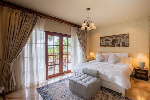 Villa in Phuket, Thailand 5 bedrooms № 138054 - photo 28