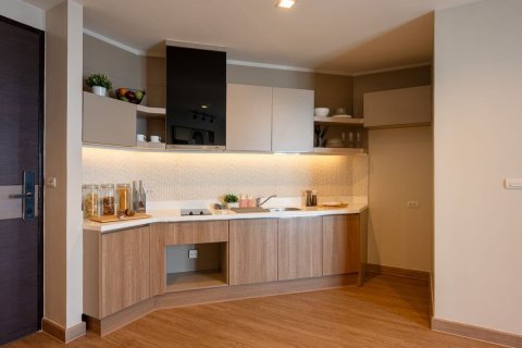 Condo à Sathon, Bangkok, Thaïlande, 3 chambres  № 138050 - photo 8