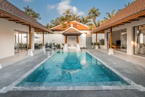 House in Phuket, Thailand 3 bedrooms № 209571 - photo 3