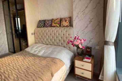Condo in Bangkok, Thailand, 2 bedrooms  № 183569 - photo 7