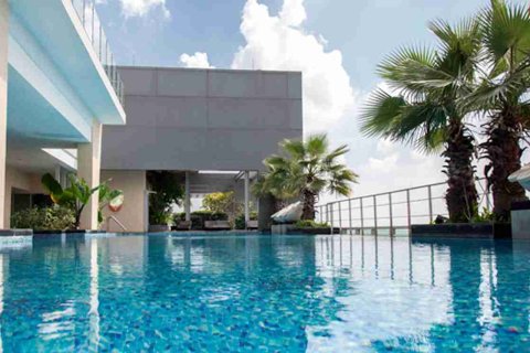 Condo in Phaya Thai, Bangkok, Thailand, 1 bedroom  № 183567 - photo 2