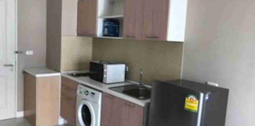 Condo in Bangkok, Thailand, 1 bedroom  № 183565