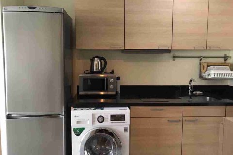 Condo in Bangkok, Thailand, 1 bedroom  № 183568 - photo 4