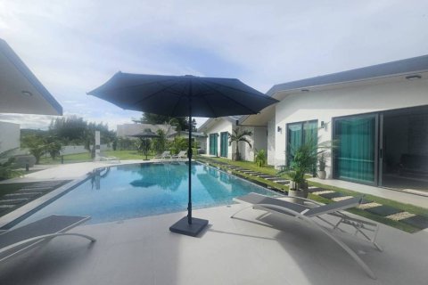 Дом в Хуа Хине, Таиланд с 3 спальнями № 146859 - фото 1