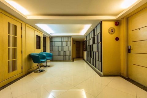 Hotel in Khlong Toei, Bangkok, Thailand 30 sq.m. № 146855 - photo 4