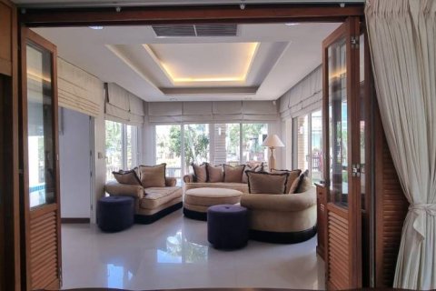 Villa à Sattahip, Thaïlande 3 chambres № 146857 - photo 8