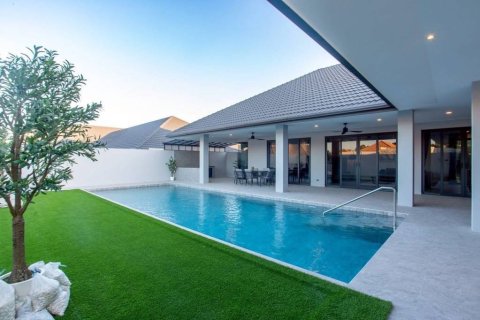 Villa à Hua Hin, Thaïlande 4 chambres № 146854 - photo 1