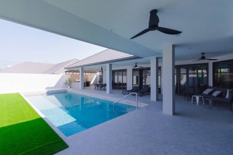 Вилла в Хуа Хине, Таиланд с 4 спальнями  № 146854 - фото 4