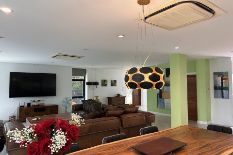 Villa à Pattaya, Thaïlande 4 chambres № 164450 - photo 5