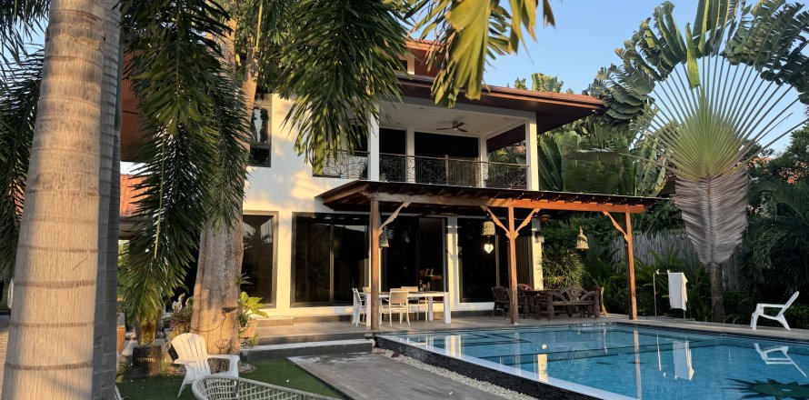 Villa à Pattaya, Thaïlande 4 chambres № 164450