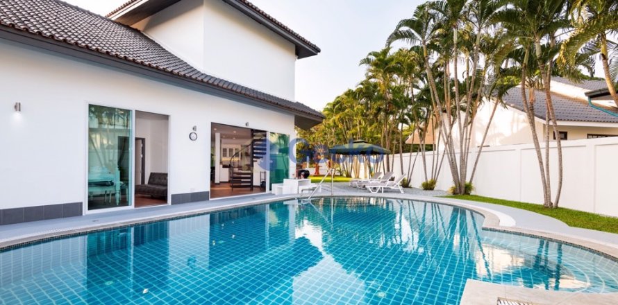 บ้านในพัทยา, ประเทศไทย 4 ห้องนอน № 196280