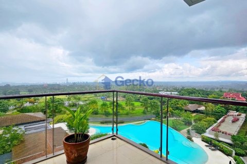 Condo in Pattaya, Thailand, 2 bedrooms  № 196276