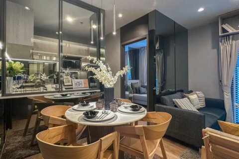 Condo in Bangkok, Thailand, 1 bedroom  № 161098 - photo 7