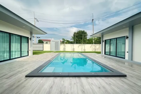 Villa à Pattaya, Thaïlande 4 chambres № 155691 - photo 2