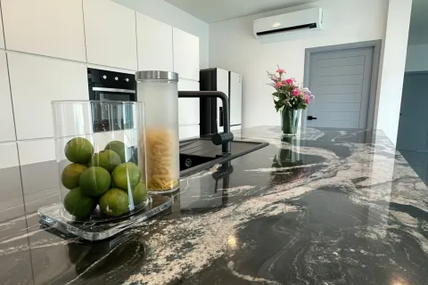 Villa à Pattaya, Thaïlande 4 chambres № 155691 - photo 8