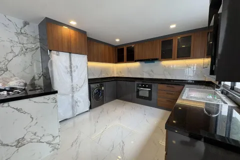 Maison à Pattaya, Thaïlande 6 chambres № 155693 - photo 16