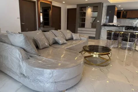 Maison à Pattaya, Thaïlande 6 chambres № 155693 - photo 8