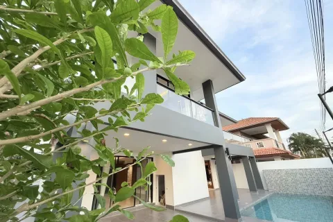 Maison à Pattaya, Thaïlande 6 chambres № 155693 - photo 3