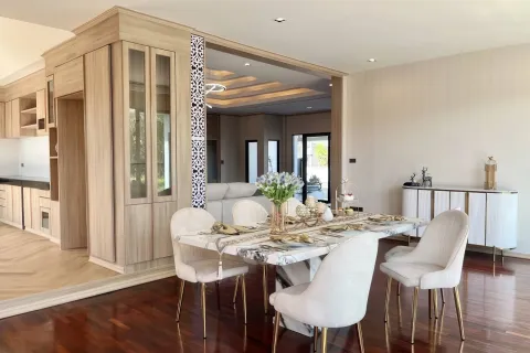 Maison à Pattaya, Thaïlande 4 chambres № 155688 - photo 17