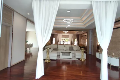 Maison à Pattaya, Thaïlande 4 chambres № 155688 - photo 15