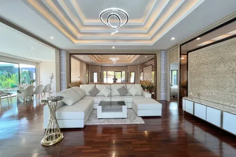 Maison à Pattaya, Thaïlande 4 chambres № 155688 - photo 14