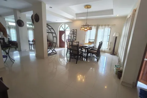 Villa à Pattaya, Thaïlande 3 chambres № 155689 - photo 16