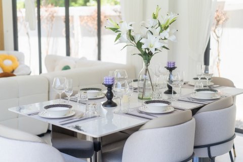 Villa in Phuket, Thailand 4 bedrooms № 137645 - photo 10