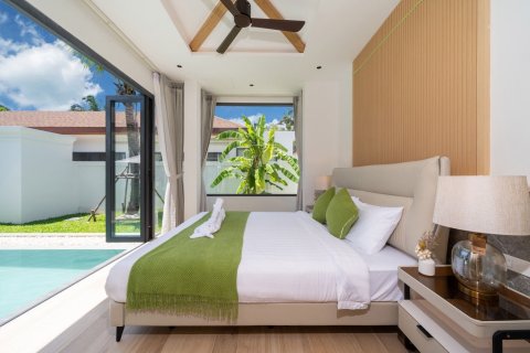 Villa in Phuket, Thailand 4 bedrooms № 137645 - photo 25