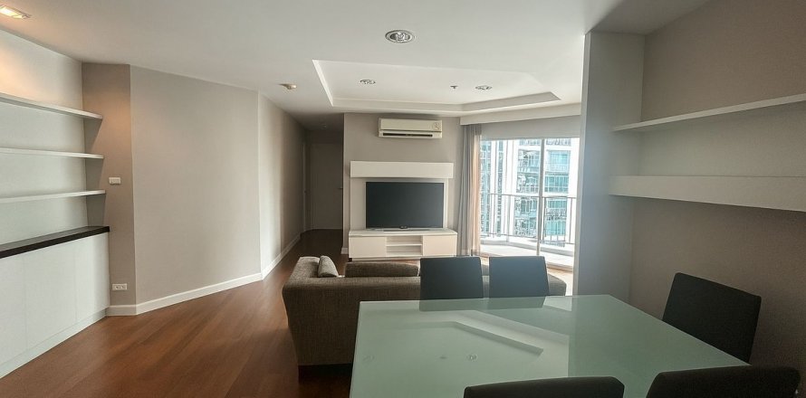 Кондоминиум с 2 спальнями в Хуай Кванге, Бангкок, Таиланд № 137643