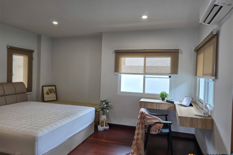 Haus in Bangkok, Thailand 3 Schlafzimmer № 226126 - Foto 4