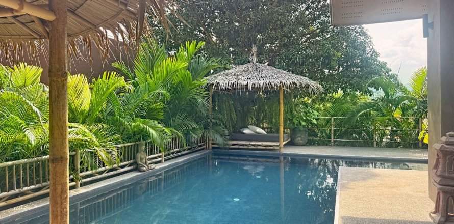 House in Ko Samui, Thailand 4 bedrooms № 164832