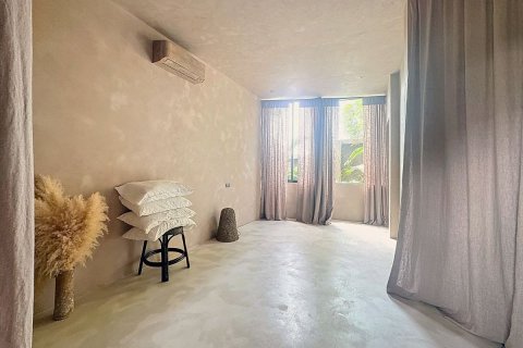 House in Ko Samui, Thailand 4 bedrooms № 164832 - photo 10