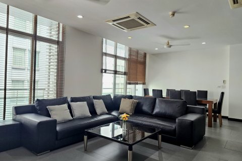 Condo à Bangkok, Thaïlande, 4 chambres  № 164831 - photo 2