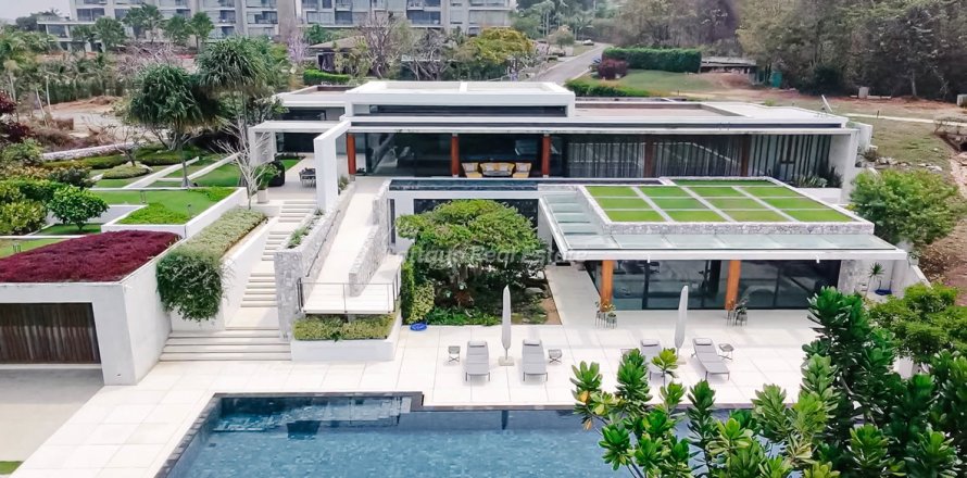 Maison à Chonburi, Thaïlande 5 chambres № 164830