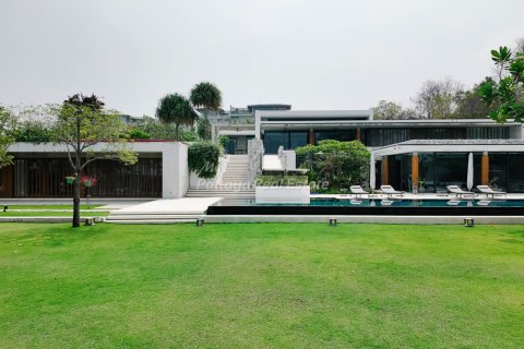 Maison à Chonburi, Thaïlande 5 chambres № 164830 - photo 2