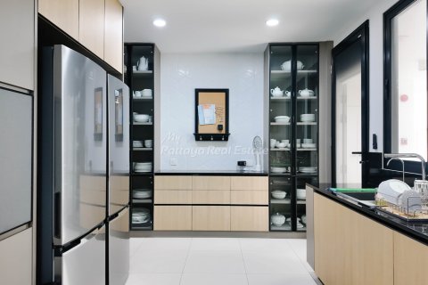 Maison à Chonburi, Thaïlande 5 chambres № 164830 - photo 7