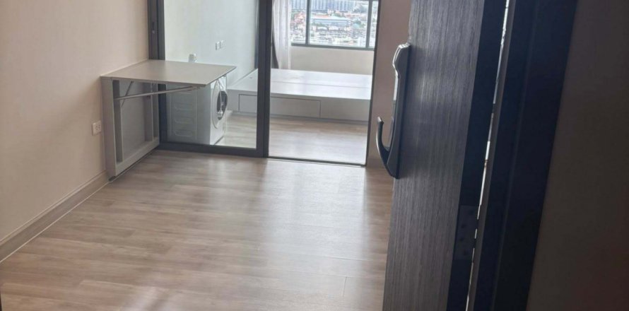 Студия в кондо в Банг Сью, Бангкок, Таиланд № 136741