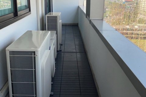 Кондоминиум с 2 спальнями в Чатучаке, Бангкок, Таиланд № 136738 - фото 11