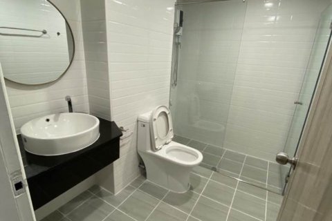 Кондоминиум с 2 спальнями в Чатучаке, Бангкок, Таиланд № 136738 - фото 9