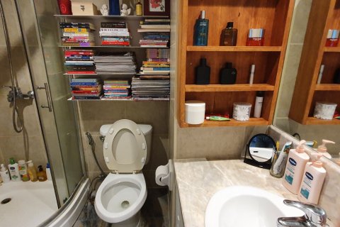 Studio in the Condo in Bang Rak, Bangkok, Thailand  № 141344 - photo 5