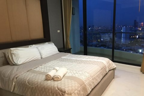 Condo à Bang Kho Laem, Bangkok, Thaïlande, 2 chambres  № 141348 - photo 5