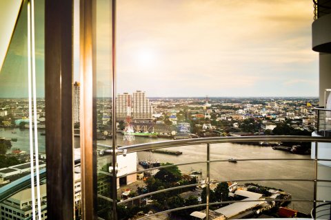 Condo à Bang Kho Laem, Bangkok, Thaïlande, 2 chambres  № 141348 - photo 3