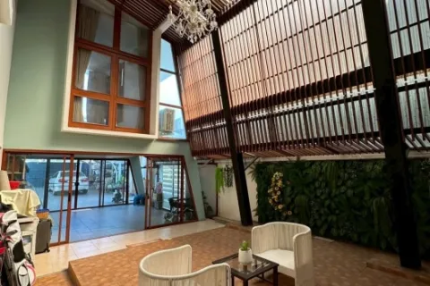 Haus in Dusit, Bangkok, Thailand 5 Schlafzimmer № 219078 - Foto 4