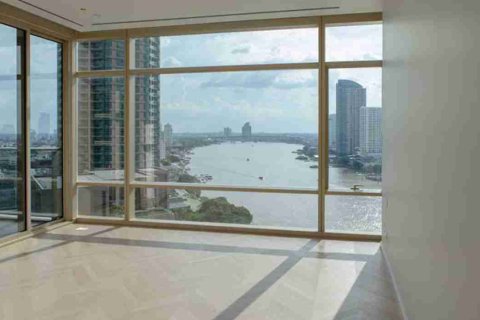 Condo in Thonburi, Bangkok, Thailand, 2 bedrooms № 183979 - photo 5
