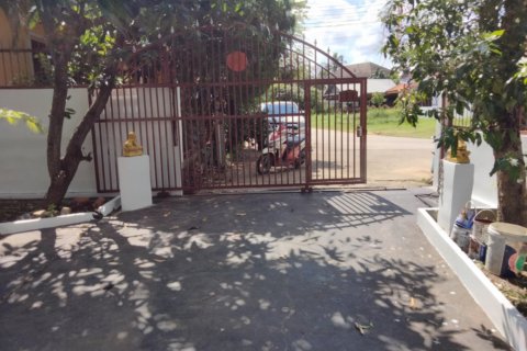 House in Khon Kaen, Thailand 5 bedrooms № 145013 - photo 8